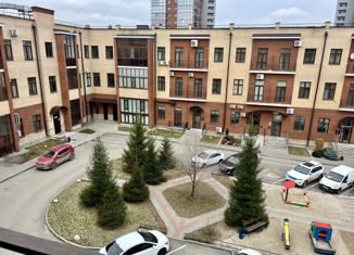 Продажа двухкомнатной квартиры, 70.7 м2, Челябинск, Лесопарковая улица, 7, Центральный район