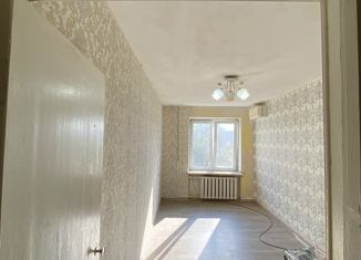 Продажа 2-комнатной квартиры, 46 м2, Судак, улица Мичурина, 4