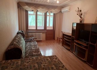 Сдаю 3-ком. квартиру, 60 м2, Самара, проспект Карла Маркса, 453, метро Безымянка