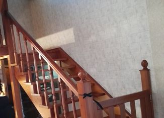 Продается дом, 315.9 м2, поселок городского типа Саянский, улица Строителей