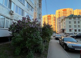 Продается однокомнатная квартира, 37.3 м2, Казань, проспект Ямашева, 49