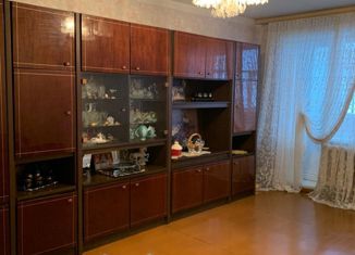 Продается 3-комнатная квартира, 59 м2, Алдан, Комсомольская улица, 6