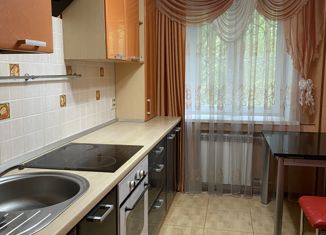 Продается трехкомнатная квартира, 60 м2, Златоуст, улица Щербакова, 2А