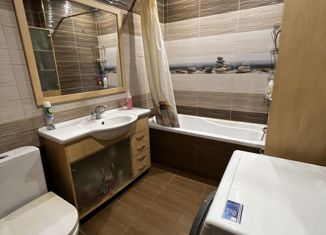 Однокомнатная квартира на продажу, 47 м2, Боровск, Коммунистическая улица, 17