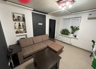 Продается 2-ком. квартира, 42.1 м2, Железноводск, Октябрьская улица, 73