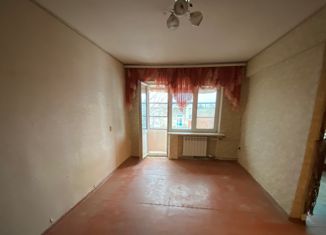 Однокомнатная квартира на продажу, 30.4 м2, Сызрань, улица Декабристов, 360