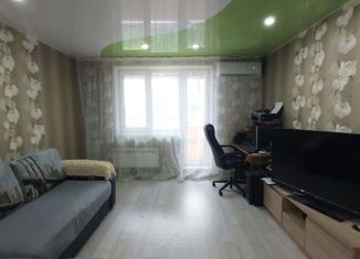 Продам трехкомнатную квартиру, 58.2 м2, посёлок городского типа Ярославский, улица Матросова, 14