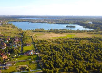 Продам земельный участок, 7 сот., деревня Манюхино, Водоводная улица, 28