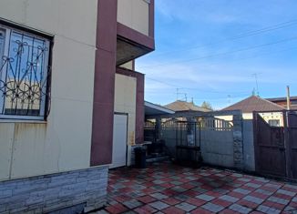 Продаю дом, 233 м2, Полевской, улица Решетникова, 46