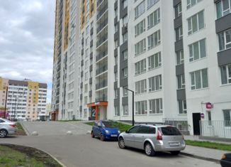 Продам двухкомнатную квартиру, 62.5 м2, Саратовская область, улица имени Академика Н.Н. Семёнова, 19