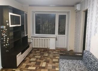 2-комнатная квартира на продажу, 44 м2, Новотроицк, улица Марии Корецкой, 15