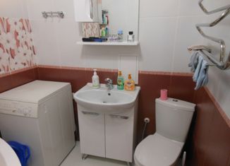 Продам 2-ком. квартиру, 50 м2, село Пешково, Молодежная улица, 2