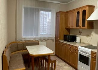 Сдача в аренду двухкомнатной квартиры, 58 м2, Краснодар, улица 70-летия Октября, 17, ЖК Новый город