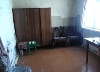Продаю двухкомнатную квартиру, 42.2 м2, посёлок Камский, Нагорная улица, 9