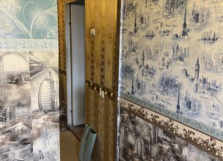 Продажа двухкомнатной квартиры, 46 м2, Сланцы, улица Максима Горького, 20А