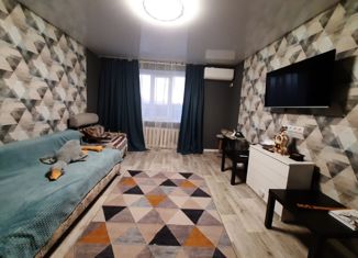 2-комнатная квартира на продажу, 59 м2, Калмыкия, улица Чкалова, 5
