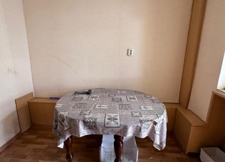 Продам двухкомнатную квартиру, 54 м2, Элиста, 2-й микрорайон, 14, 2-й микрорайон