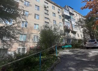 Продаю 3-ком. квартиру, 56.5 м2, Партизанск, аллея 50 лет Октября, 2