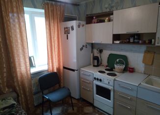 Продается однокомнатная квартира, 30 м2, Старый Оскол, Комсомольский проспект, 3Б