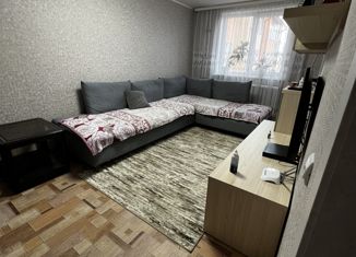 Продается трехкомнатная квартира, 82 м2, Агрыз, Октябрьская улица, 5