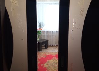 Продаю 2-комнатную квартиру, 50 м2, Ишимбай, улица Гагарина, 54