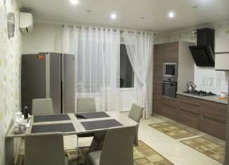 Продаю 2-комнатную квартиру, 104 м2, Кольчугино, улица Дружбы, 29