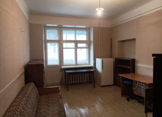 Сдаю комнату, 75 м2, Екатеринбург, улица Декабристов, 16-18литБ