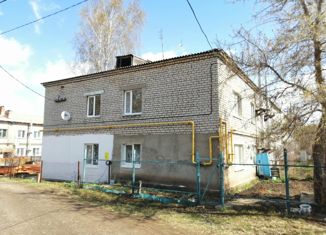 Продажа трехкомнатной квартиры, 57.6 м2, село Нижегородка, улица Мира, 23