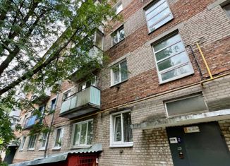 Продается двухкомнатная квартира, 43.4 м2, Смоленск, улица Крупской, 73