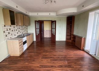 Продажа 4-ком. квартиры, 105 м2, Архангельск, Ленинградский проспект, 350к2, округ Варавино-Фактория