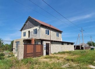 Продам дом, 147 м2, село Юровка, Екатеринодарская улица, 38