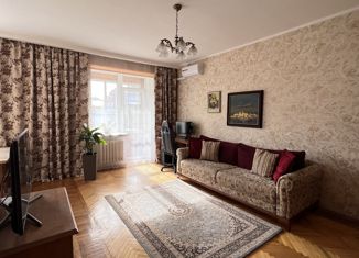 Продаю трехкомнатную квартиру, 73.5 м2, Новосибирск, улица Щетинкина, 23, метро Площадь Ленина