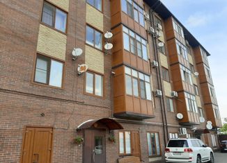 Продажа 1-комнатной квартиры, 45 м2, Армавир, улица Карла Маркса, 177