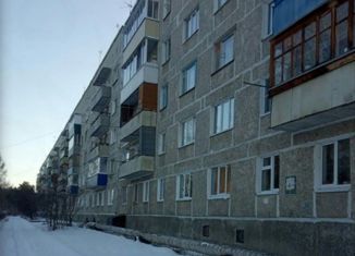 Продается 2-ком. квартира, 47.1 м2, Курганская область, Свердловский тракт, 37