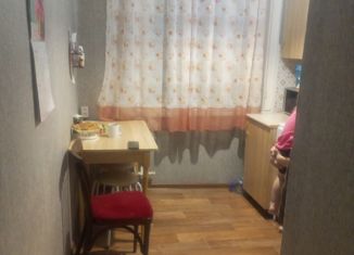 Продажа 3-комнатной квартиры, 64.2 м2, Рославль, 17-й микрорайон, 14