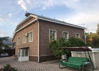 Продажа дома, 200 м2, село Кочко-Пожарки, улица Ленина