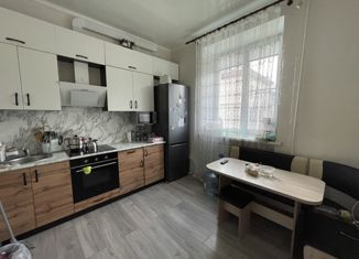 Продажа 2-комнатной квартиры, 45 м2, Магнитогорск, проспект Карла Маркса, 25