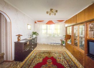 Продается двухкомнатная квартира, 42.9 м2, Омская область, Заозёрная улица, 16