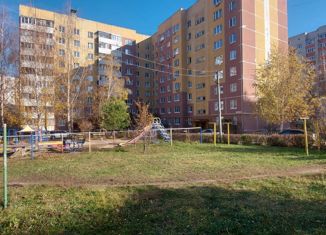 Продаю четырехкомнатную квартиру, 74.4 м2, Рязань, улица Новосёлов, 53к3, район Песочня