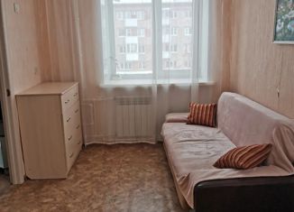 Продам двухкомнатную квартиру, 41.8 м2, Менделеевск, улица Бурмистрова, 9