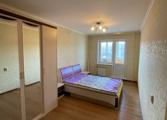 Продам 3-ком. квартиру, 66.9 м2, рабочий посёлок Киевский, рабочий посёлок Киевский, 25