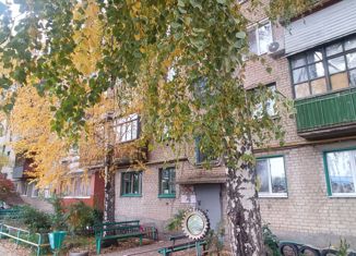Продаю 3-ком. квартиру, 58 м2, Бузулук, улица Щорса, 58