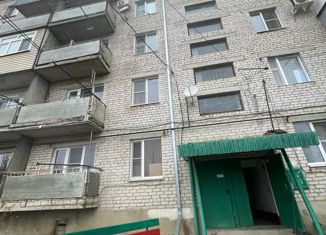 Продаю 1-комнатную квартиру, 30.6 м2, Карачаево-Черкесия, улица Старикова, 7