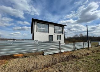 Продам дом, 115 м2, деревня Красная Новь, Просторная улица