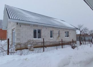Дом на продажу, 96.8 м2, посёлок городского типа Усть-Кинельский, 4-я линия