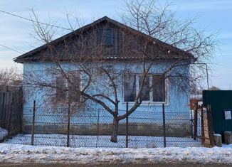 Продам дом, 58 м2, село Старицкое, Центральная улица, 42