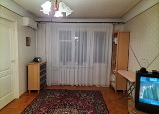 Продается 4-комнатная квартира, 64 м2, Краснодар, Гражданская улица, 6