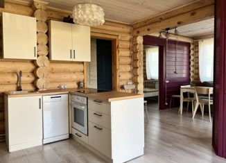 Продам дом, 100 м2, деревня Александровка, деревня Александровка, 13А