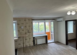 Двухкомнатная квартира на продажу, 41.2 м2, Новосибирск, Обская улица, 102, метро Речной вокзал