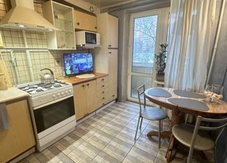 Продаю 3-комнатную квартиру, 63.1 м2, Москва, улица Дыбенко, 28, улица Дыбенко